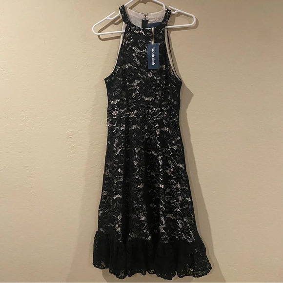 NWT ModCloth A Night Like This Black White Lace Halter Formal Maxi Dress Size 8 - Picture 3 of 15
